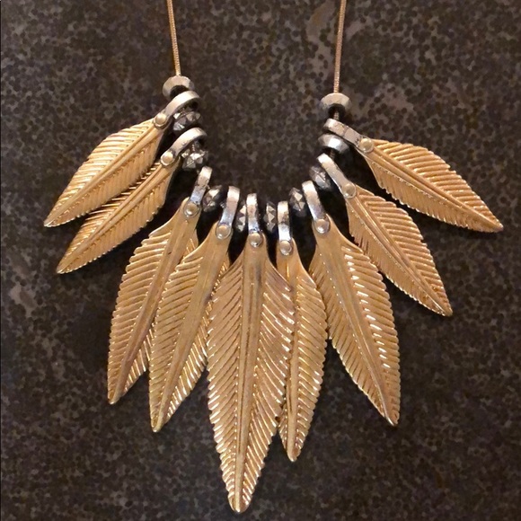 Madewell necklace - Picture 2 of 4